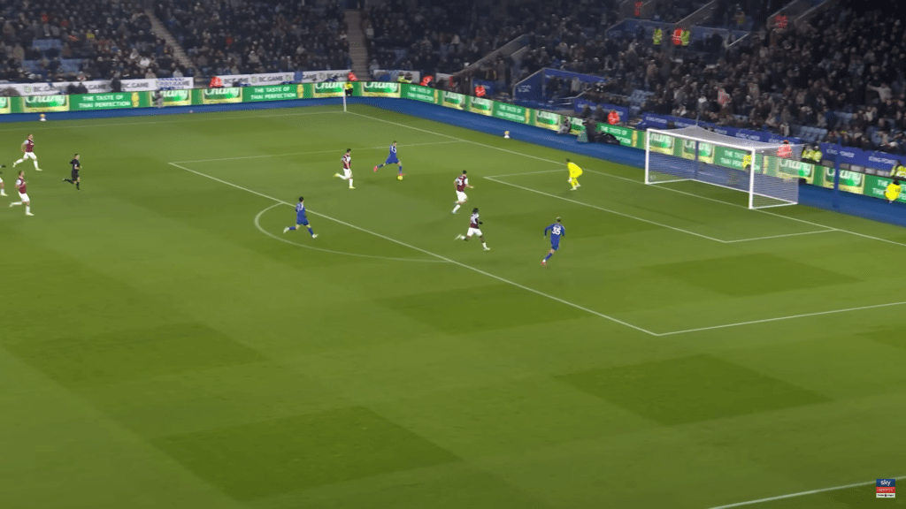 Jamie Vardy scores for Leicester to make it 1-0 over West Ham in the Premier League